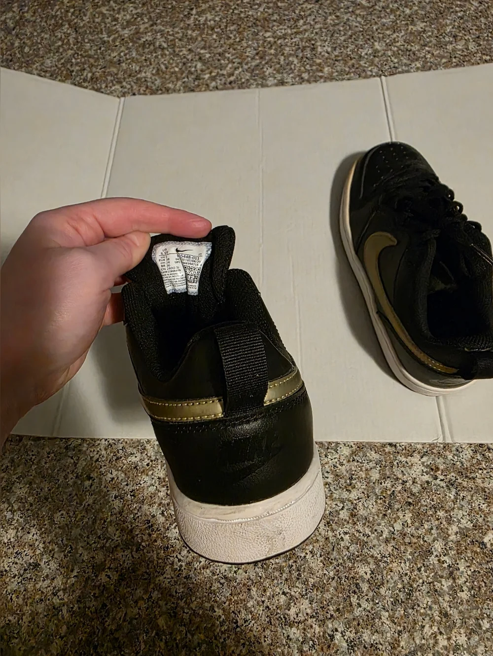 Nike size 5y